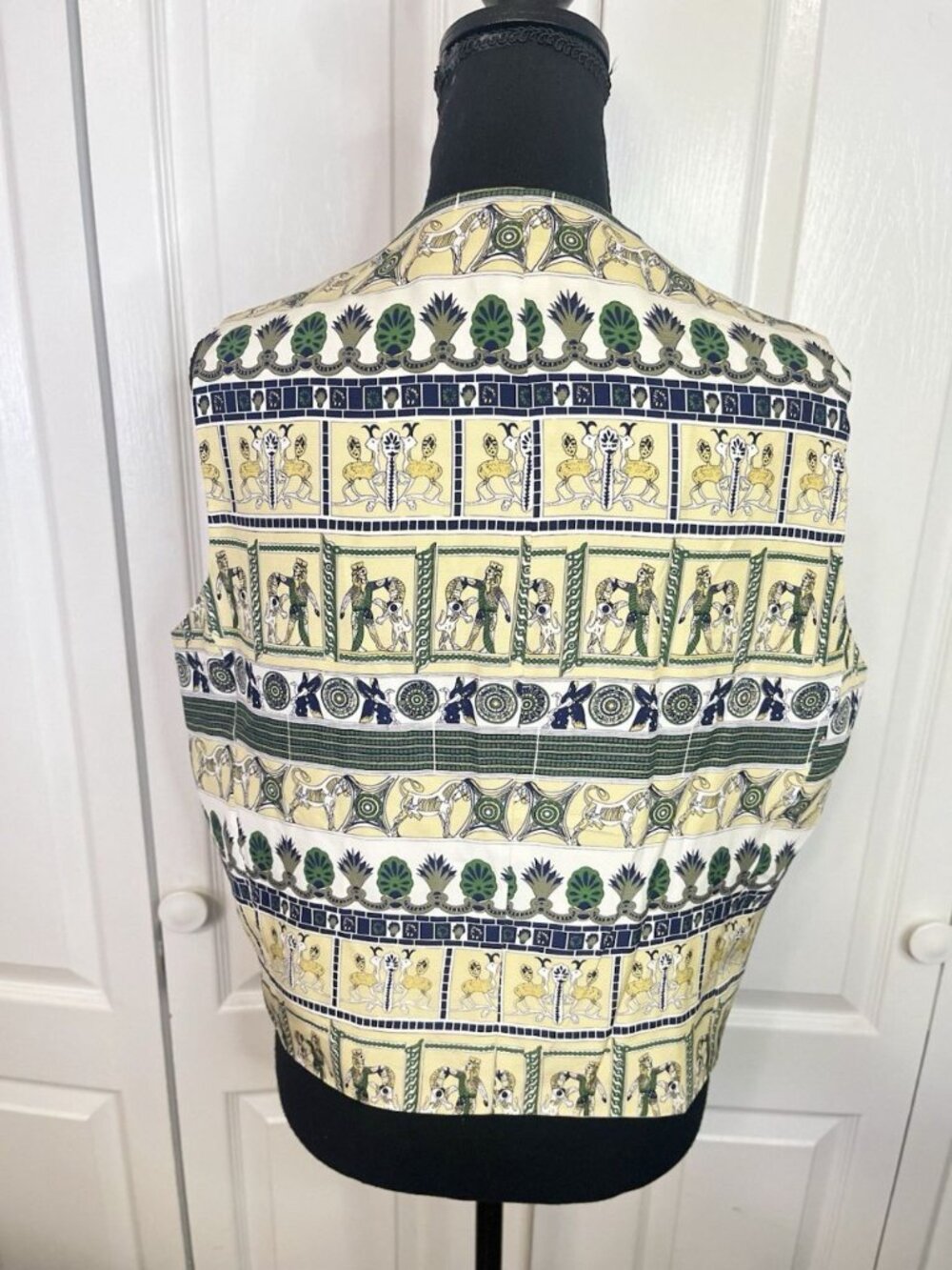 Vintage 100% Silk Annie Alexander Vest Egyptian Greco-Roman Mosaic Mythical - Picture 4 of 7